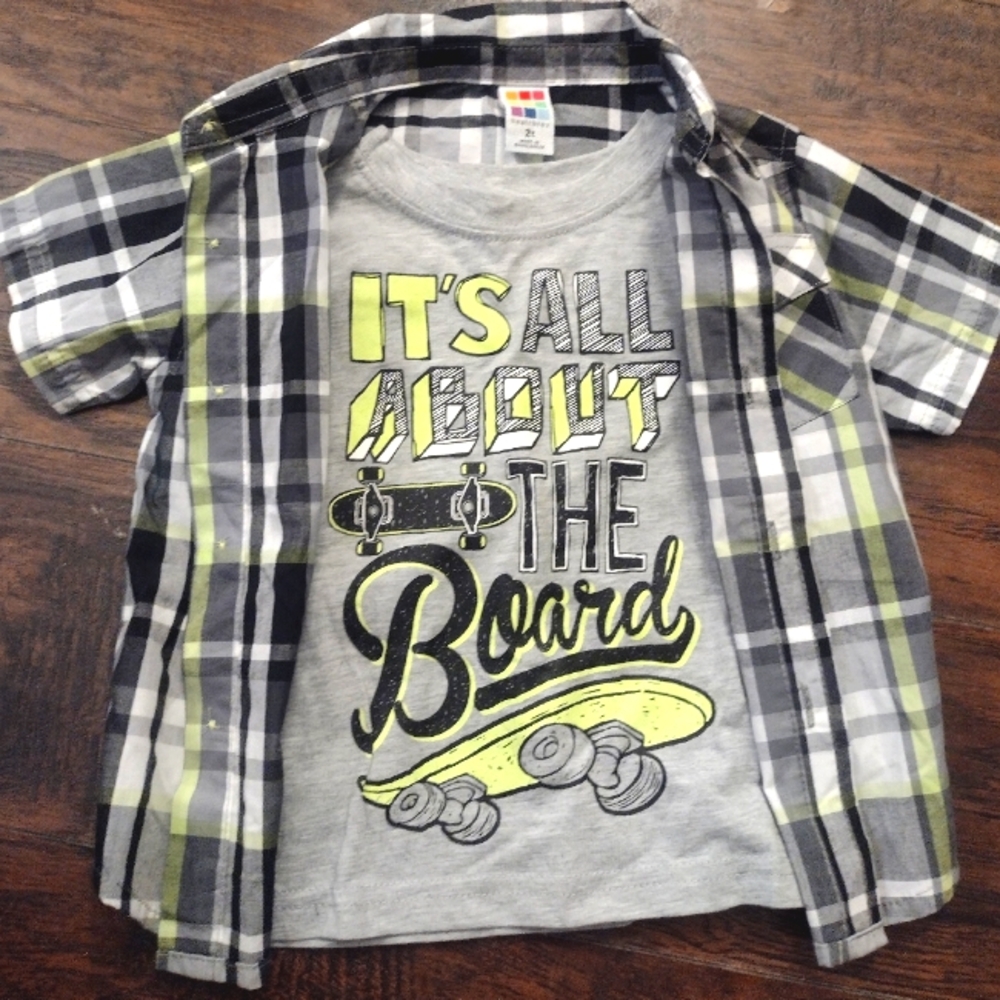 Boys Tee-Shirt with a button down top size 2T